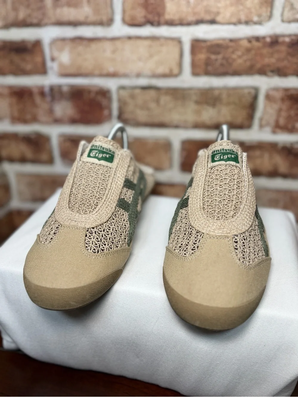 Onitsuka Tiger Mexico 66 Sabot Beige Green Mesh Slip On Mules US 7 Unisex